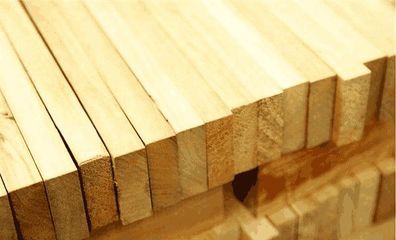 為什么大家都愛“實(shí)木家具”?專家:因?yàn)檫@兩點(diǎn),人造板比不了